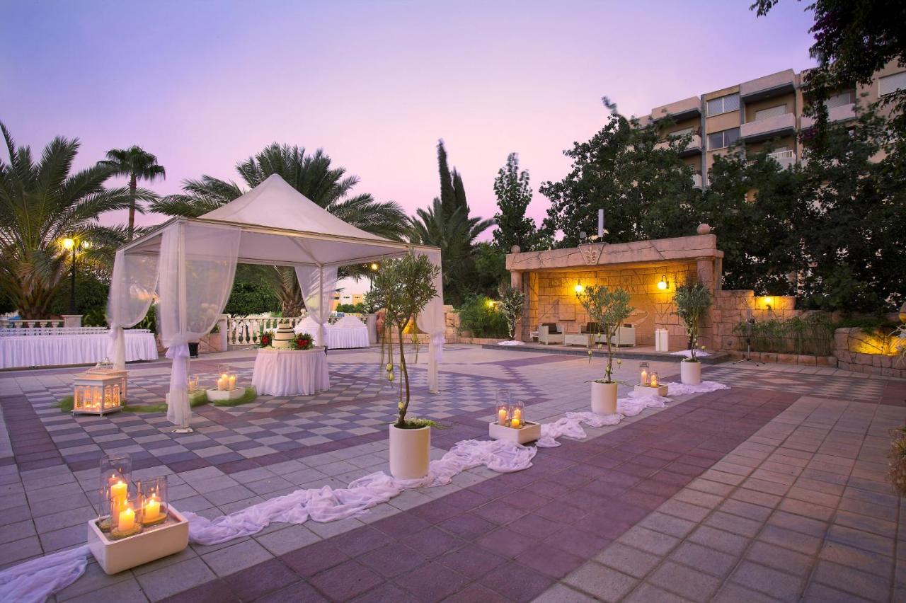 Ajax Hotel Limassol Ngoại thất bức ảnh