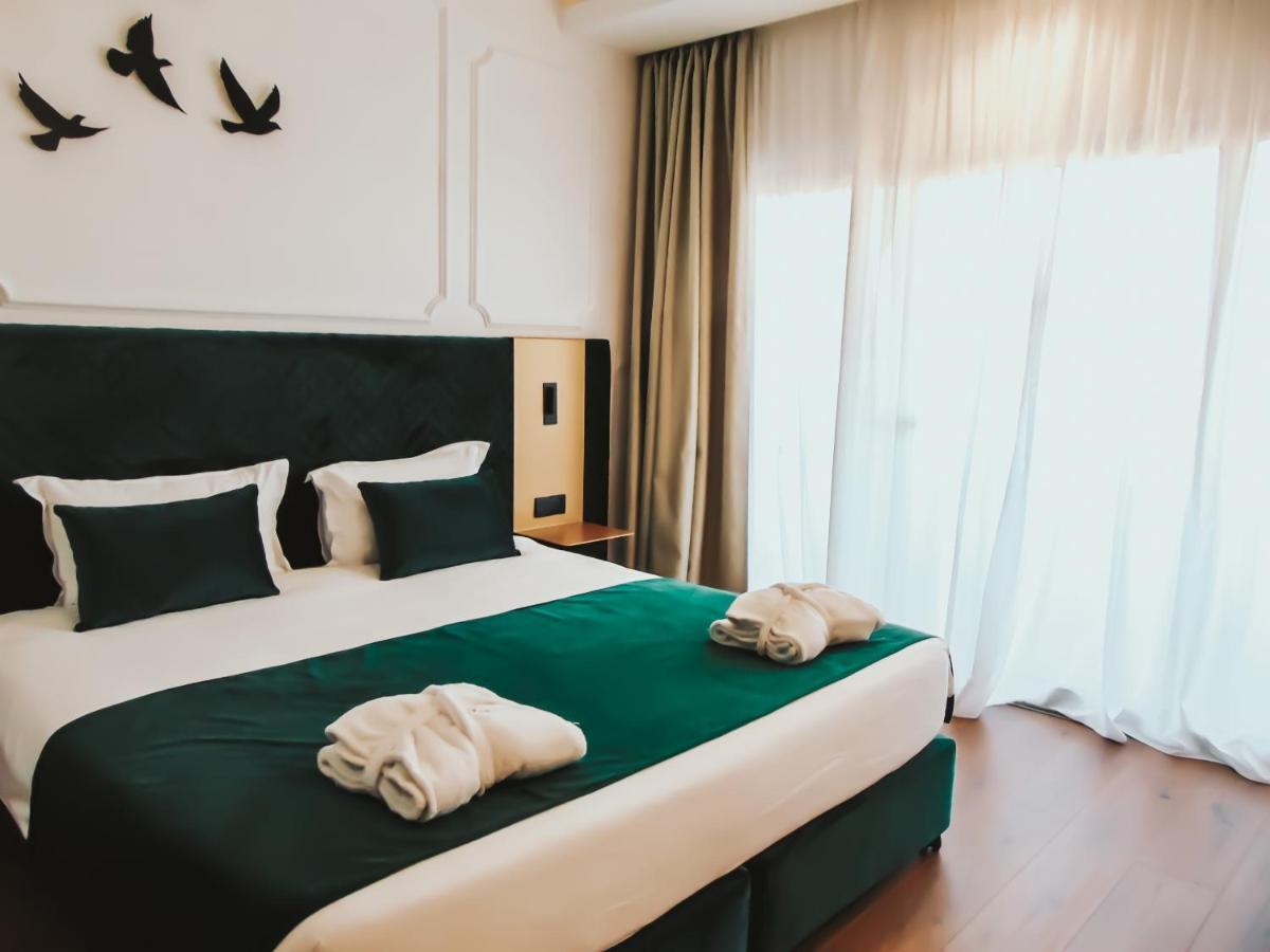 Ajax Hotel Limassol Ngoại thất bức ảnh